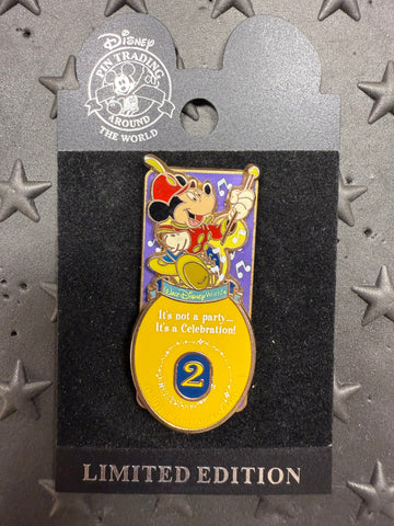 WDL-Celebration Series Mickey Performance Theme No.2 Limited Edition