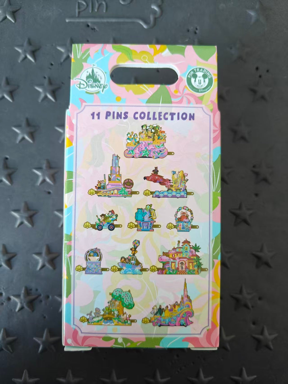 HKDL-20th Anniversary Friendtastic Parade Box - 2 Pins