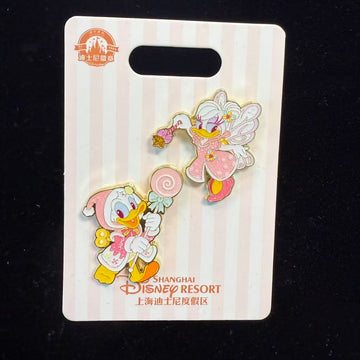 SHDL-2025 Christmas Waltz Collection Donald&Daisy Duck